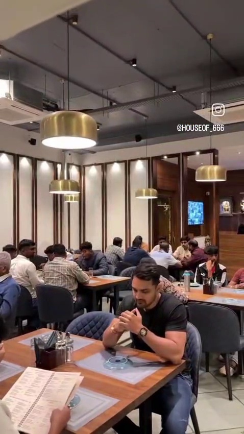 The Tarabai Park Dining Lounge